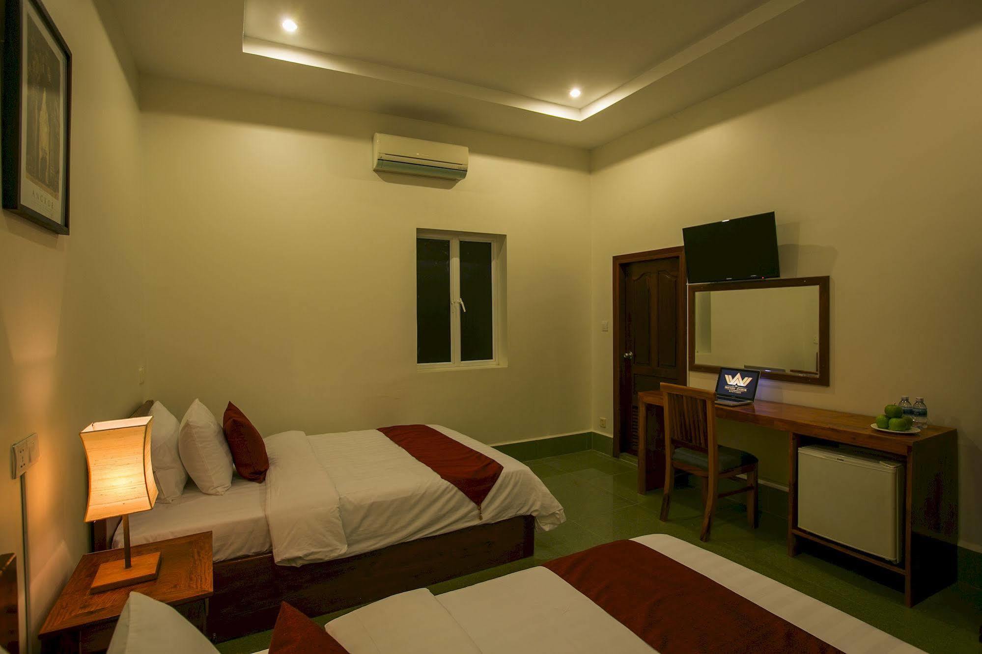 Friendly Angkor Boutique Hotell Siem Reap Exteriör bild