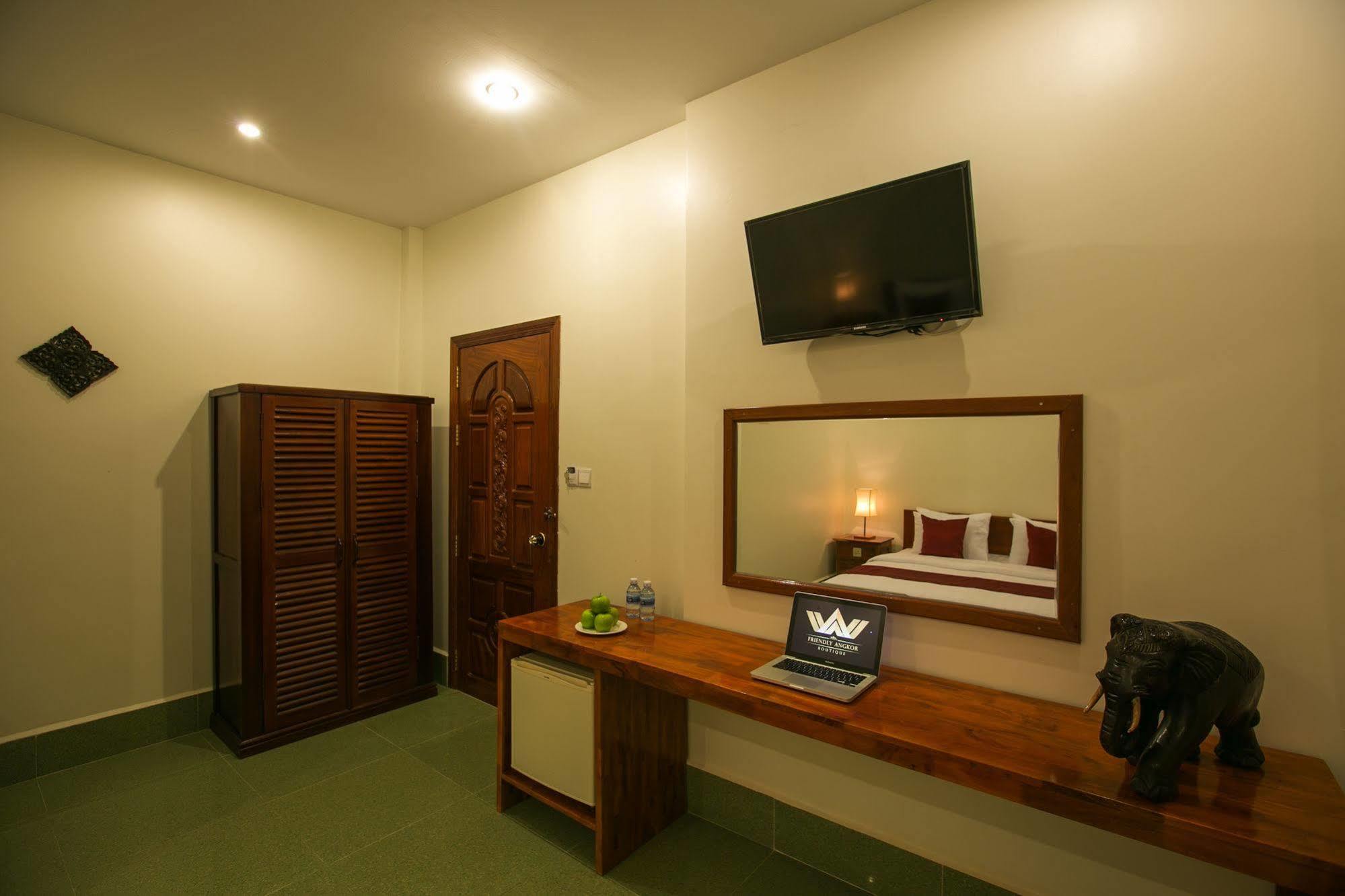 Friendly Angkor Boutique Hotell Siem Reap Exteriör bild